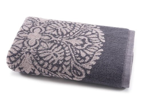 Gefaltetes Handtuch von Bassetti in Grau