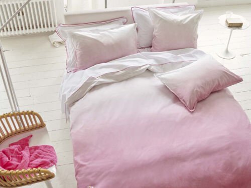 pinkfarbene Bettwäsche mit Farbverlauf